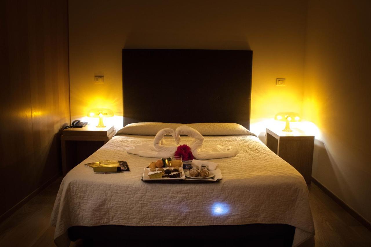 Le Querce Hotel Salsomaggiore Terme Luaran gambar